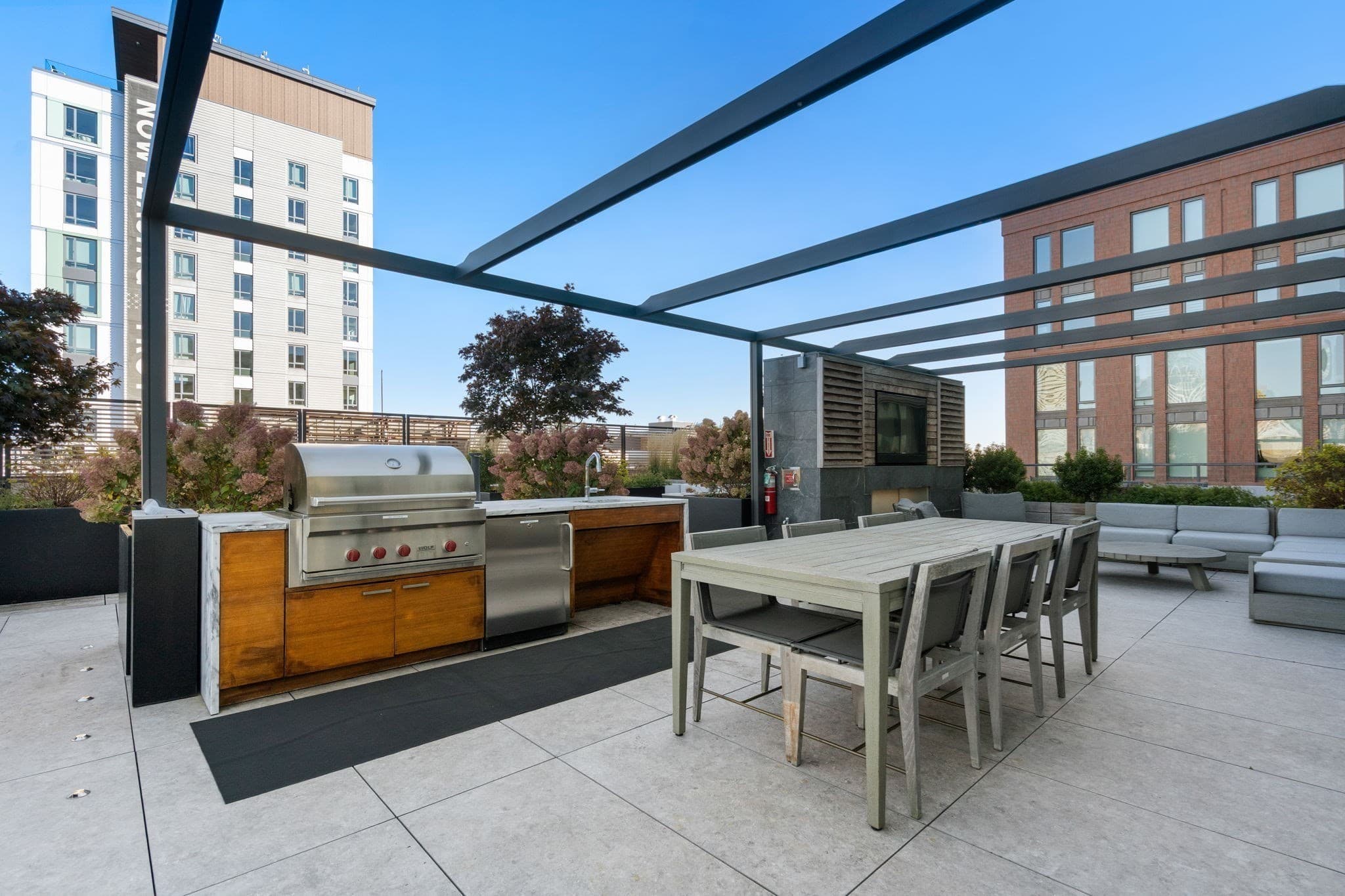 Condominium at 380 Harrison Ave, Boston MA 02118, photo 34 of 36