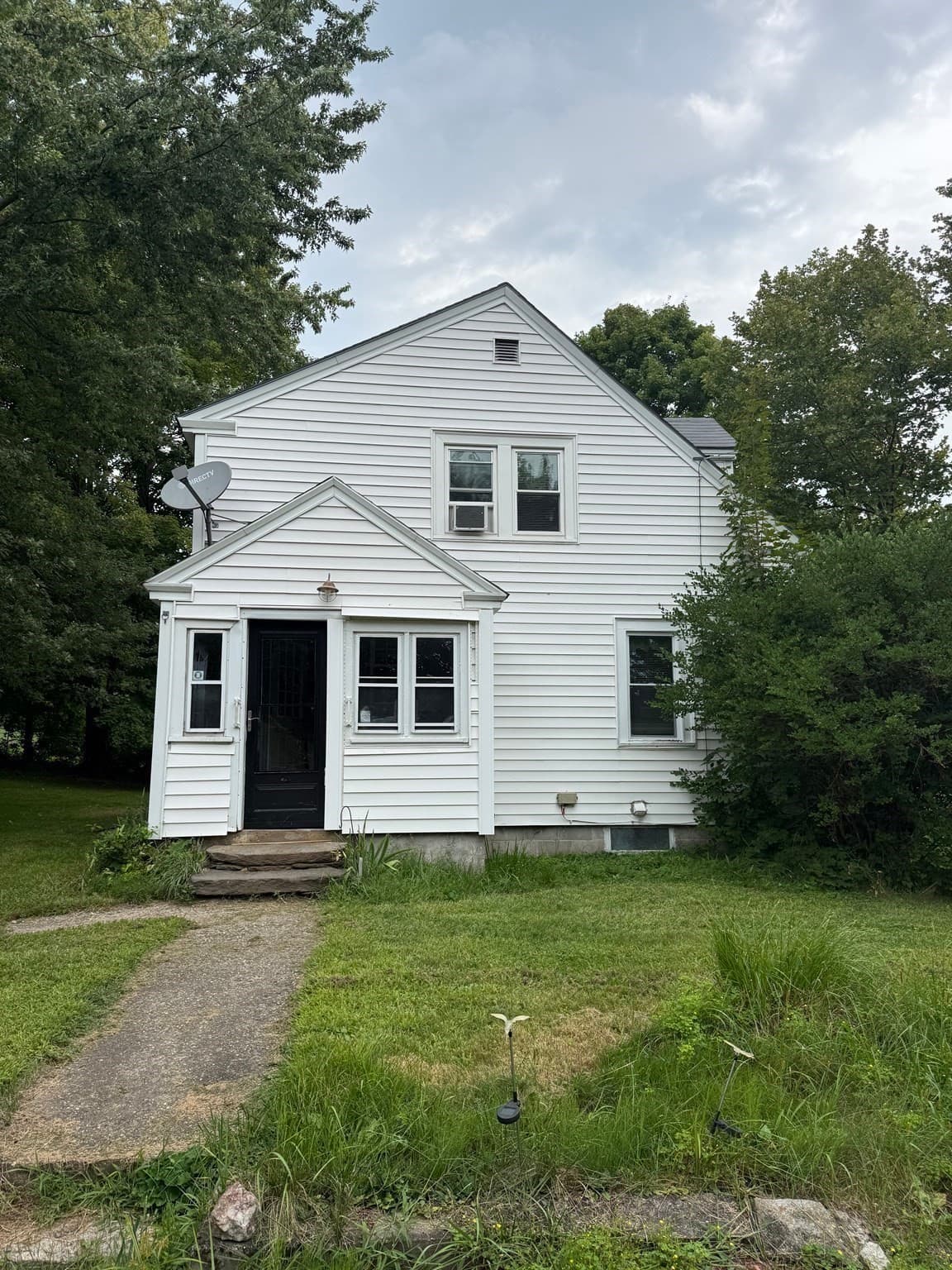 Single Family Residence at 183 Upper Rd, Deerfield MA 01342, Deerfield, photo 2 of 24