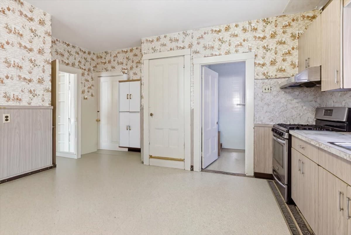 Condex at 25 Parsons # 25, Boston MA 02135, photo 6 of 20
