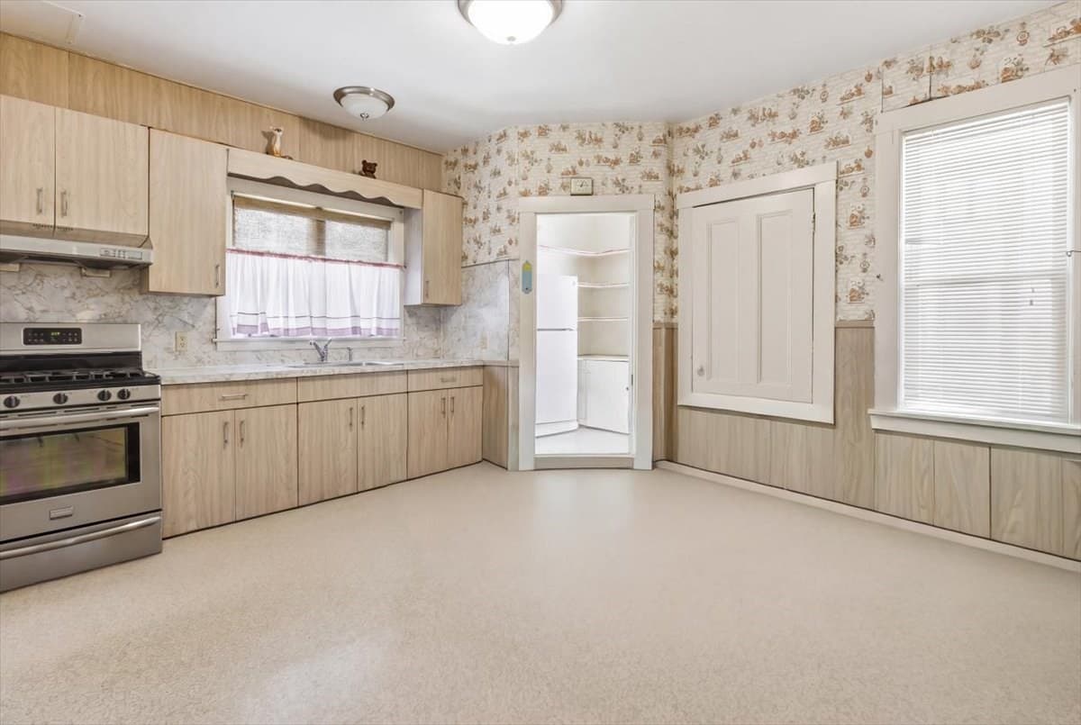 Condex at 25 Parsons # 25, Boston MA 02135, photo 9 of 20