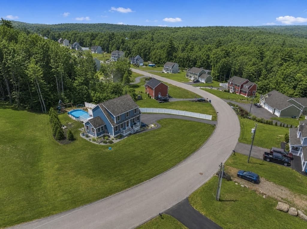Single Family Residence at 97 Timber Ridge Dr, Milford NH 03055, Milford, photo 3 of 24