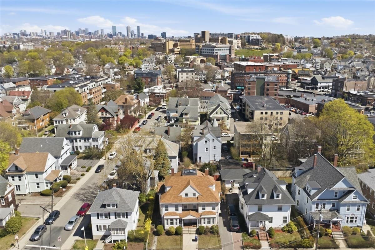 Condex at 27 Parsons # 27, Boston MA 02135, photo 20 of 23