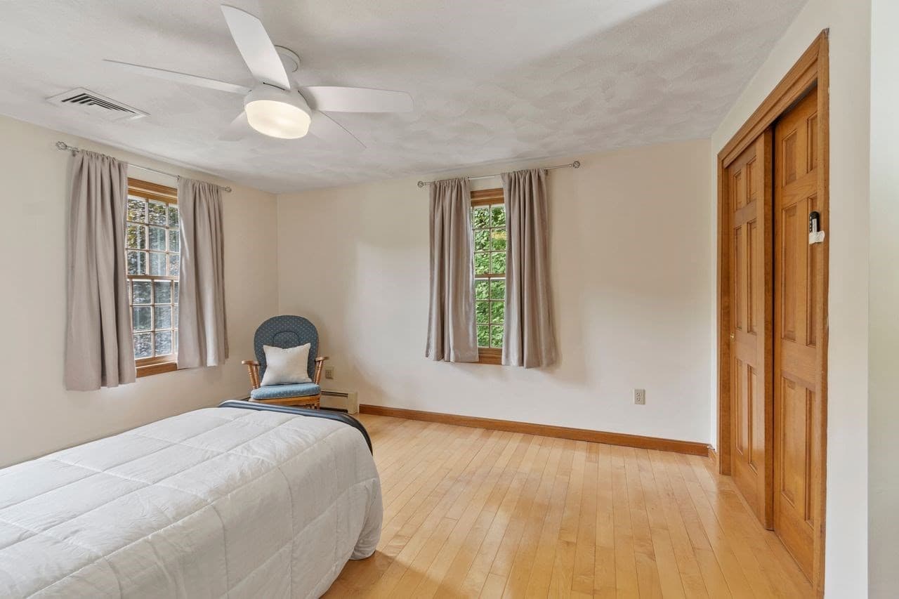 Single Family Residence at 4 Apple Tree Ln, Wilmington MA 01887, Wilmington, photo 22 of 33