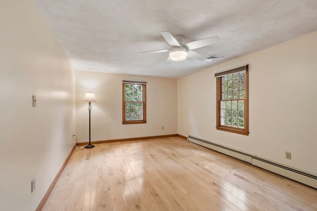 Single Family Residence at 4 Apple Tree Ln, Wilmington MA 01887, Wilmington, photo 21 of 33