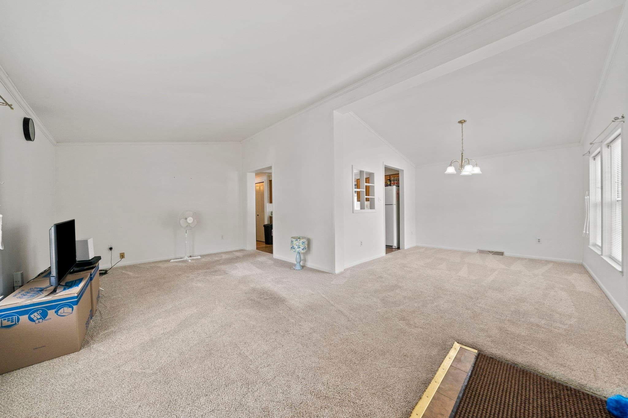 Mobile Home at 9 Hornbeam, Rockland MA 02370, Rockland, photo 4 of 28