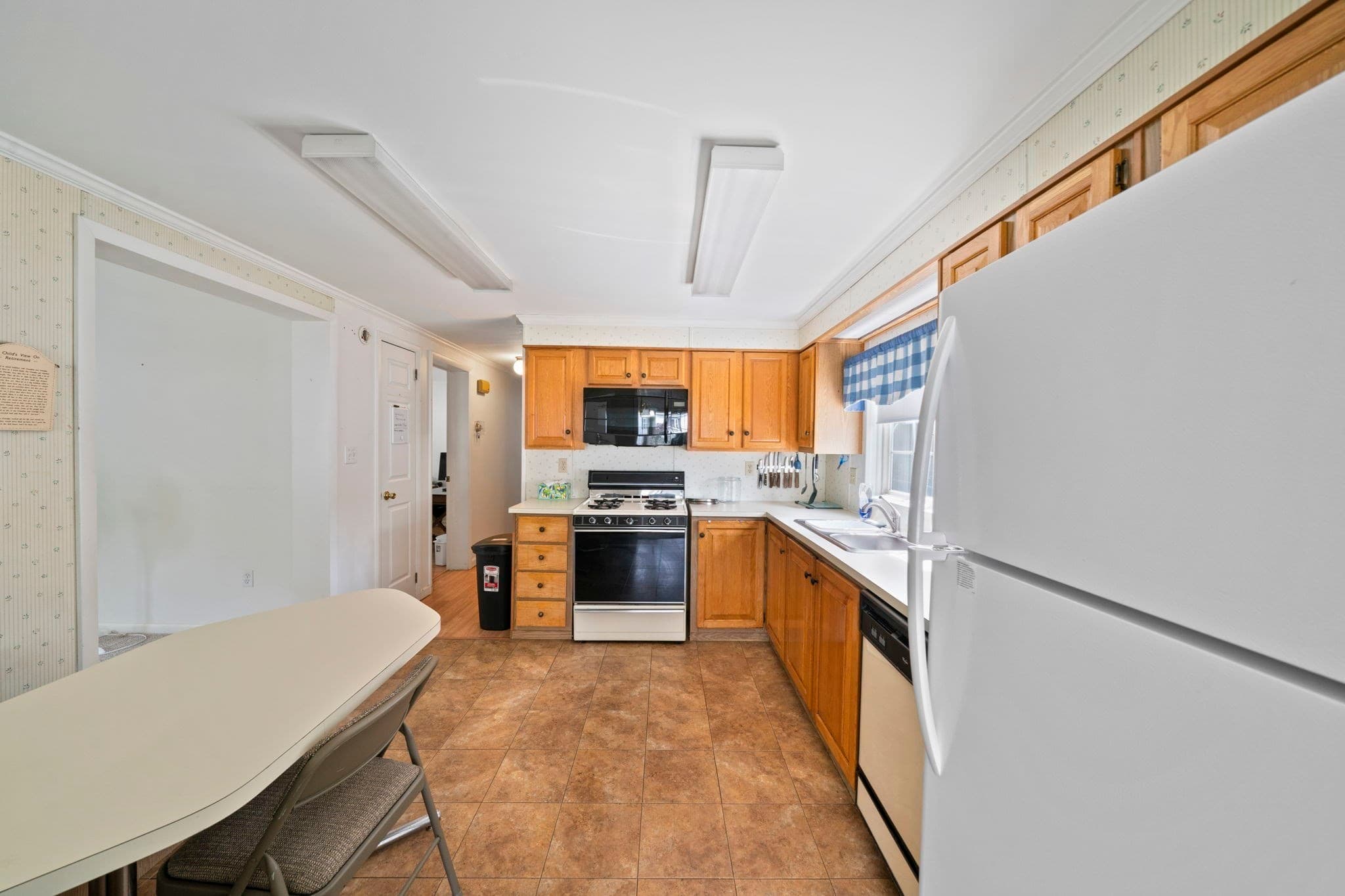 Mobile Home at 9 Hornbeam, Rockland MA 02370, Rockland, photo 8 of 28