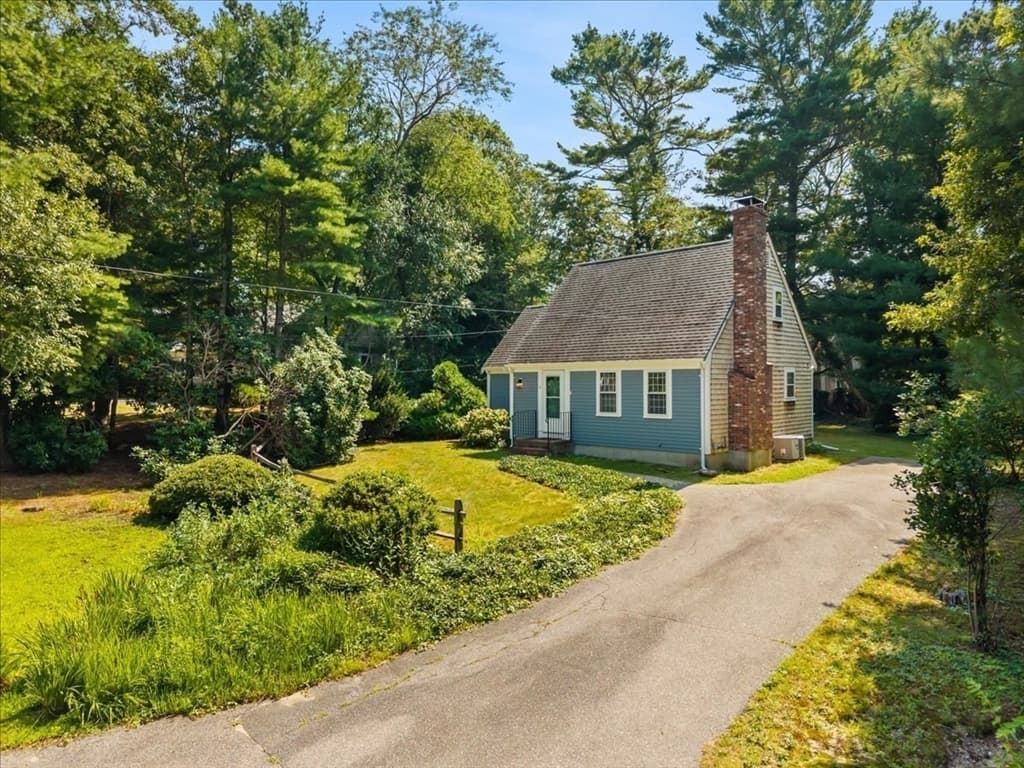 Single Family Residence at 9 East Harbor Drive, Falmouth MA 02536, Falmouth, photo 34 of 40