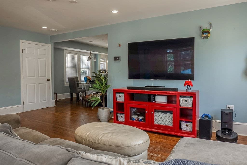 Condominium at 26-28 Quincy St # 26, Watertown MA 02472, Watertown, photo 8 of 27