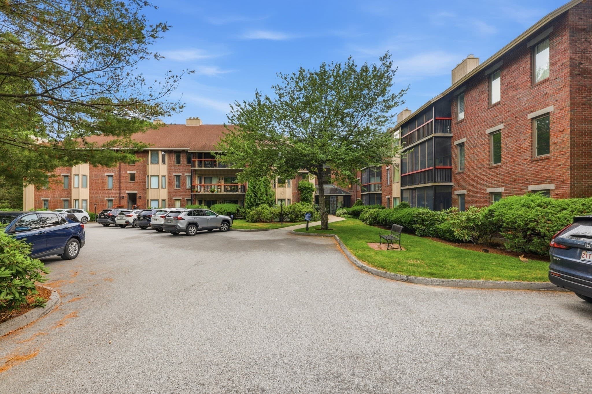 Condominium at 770 Salisbury # 322, Worcester MA 01609, Worcester, photo 7 of 35