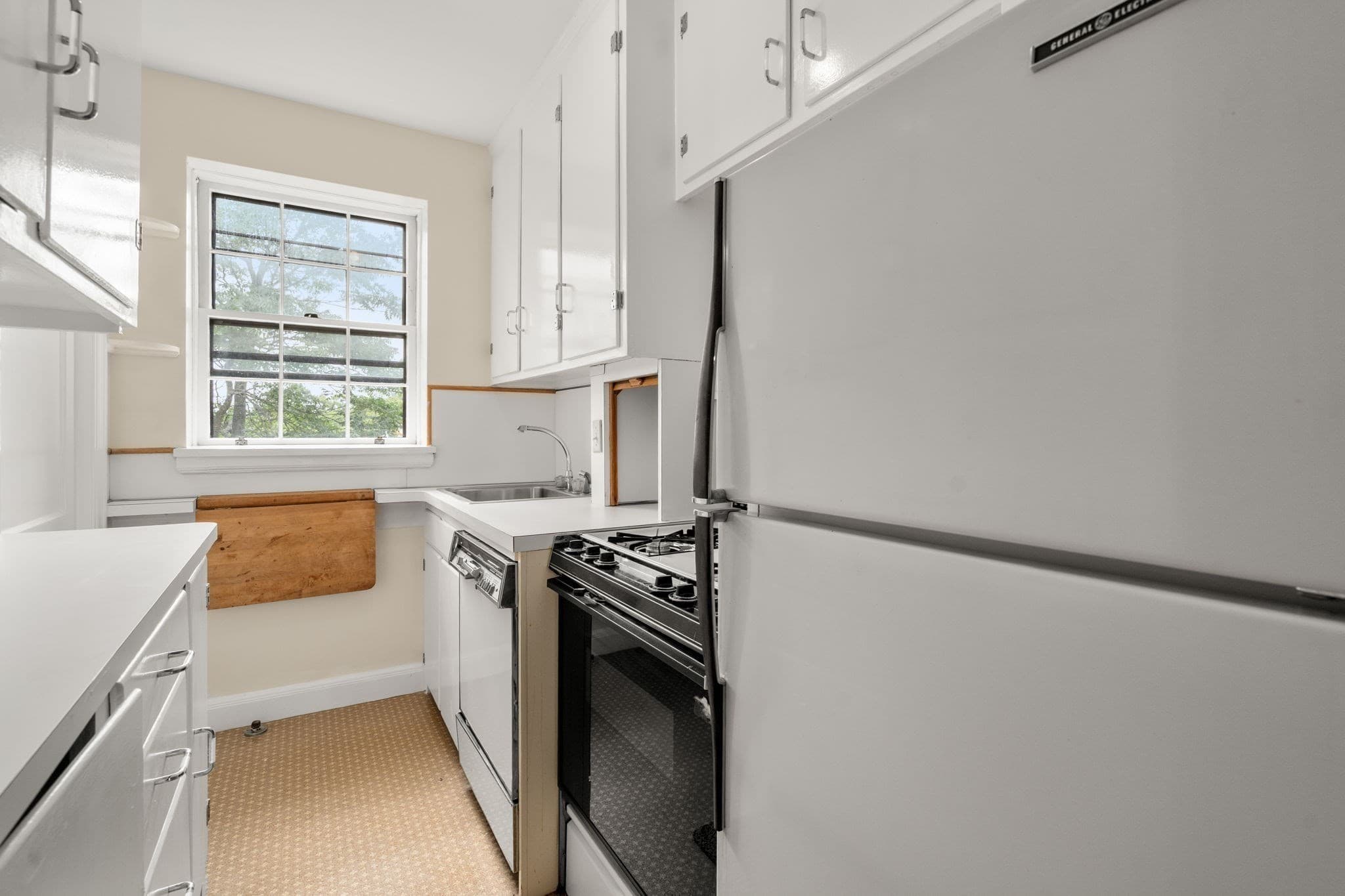 Condominium at 12 Kilsyth Terrace # 33, Boston MA 02135, photo 7 of 16