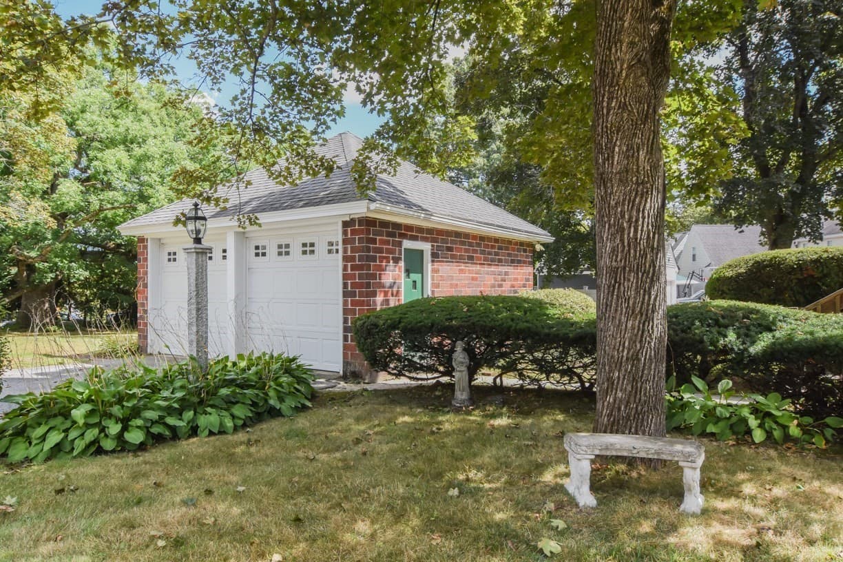 Single Family Residence at 12 Houston Ave, Methuen MA 01844, Methuen, photo 4 of 42