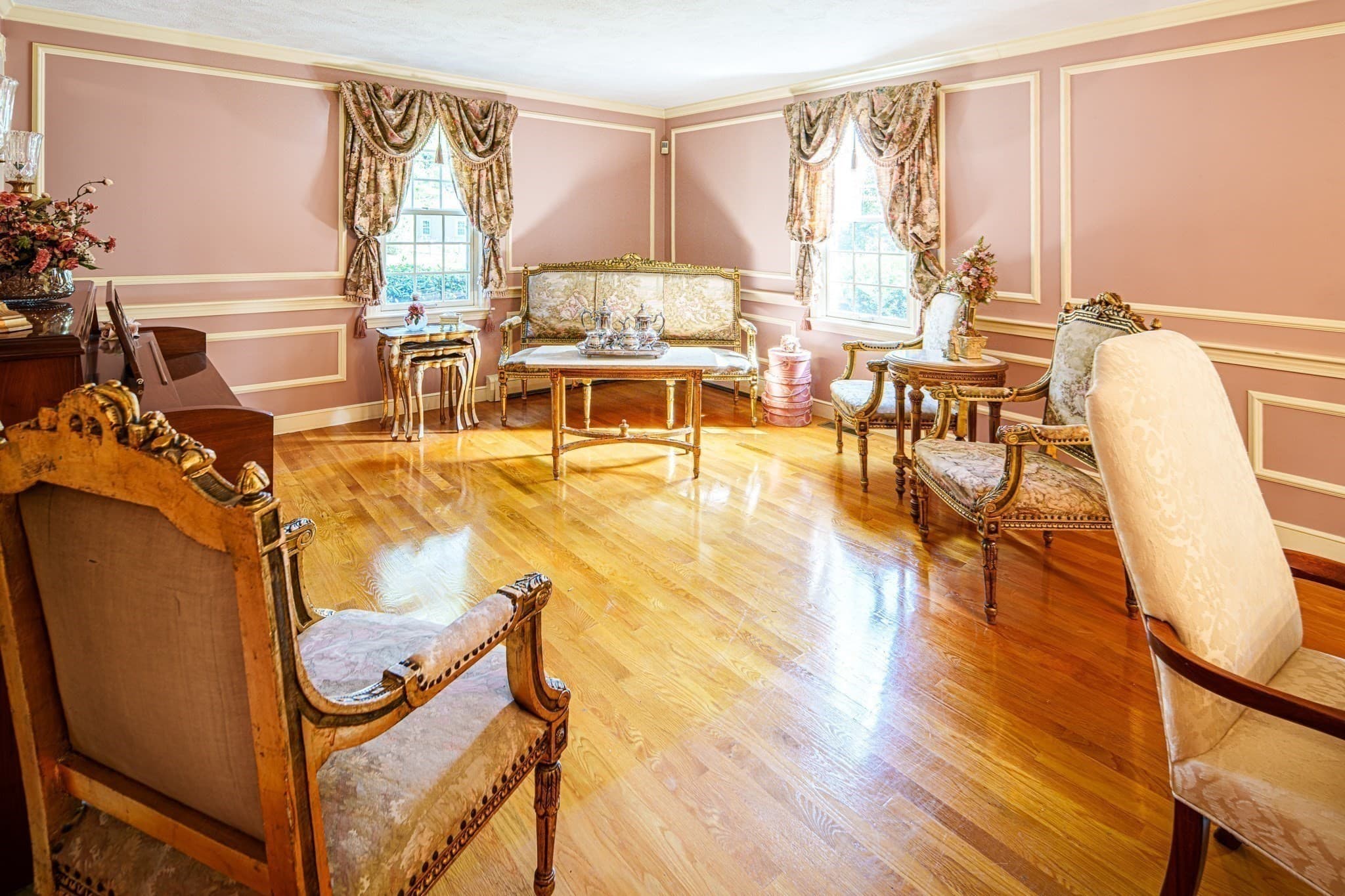 Single Family Residence at 12 Clarridge Circle, Milford MA 01757, Milford, photo 12 of 39