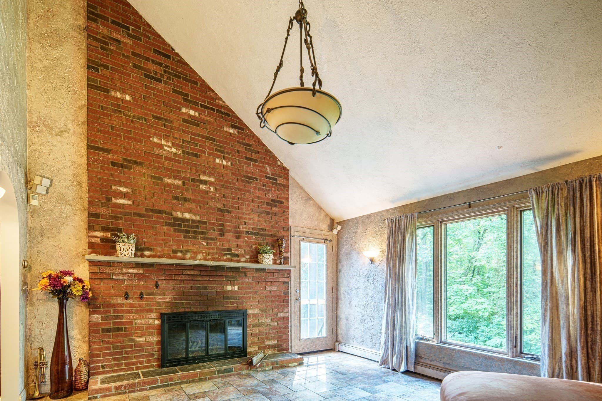 Single Family Residence at 12 Clarridge Circle, Milford MA 01757, Milford, photo 18 of 39