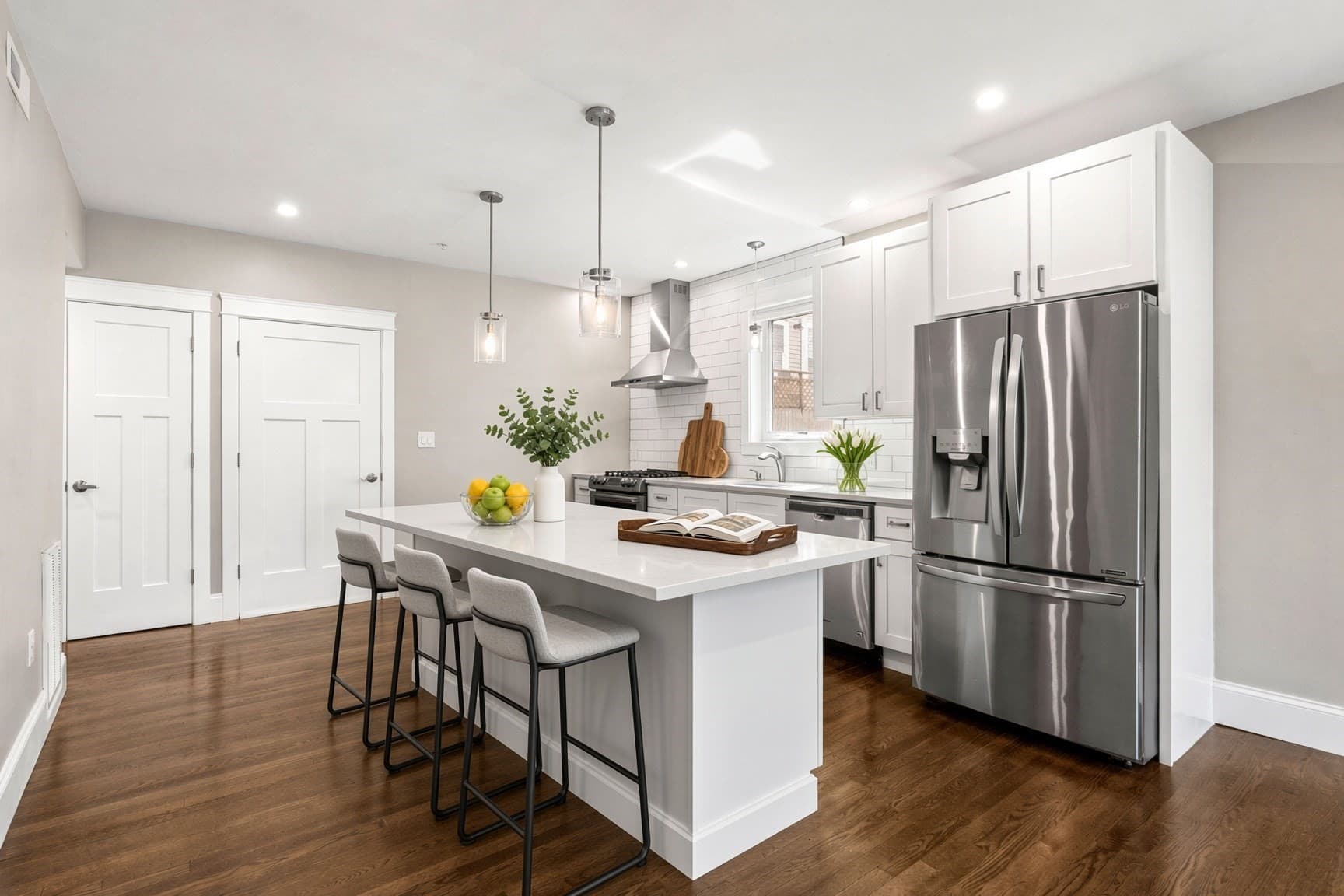 Condominium at 251 Rantoul St # 1, Beverly MA 01915, Beverly, photo 6 of 40