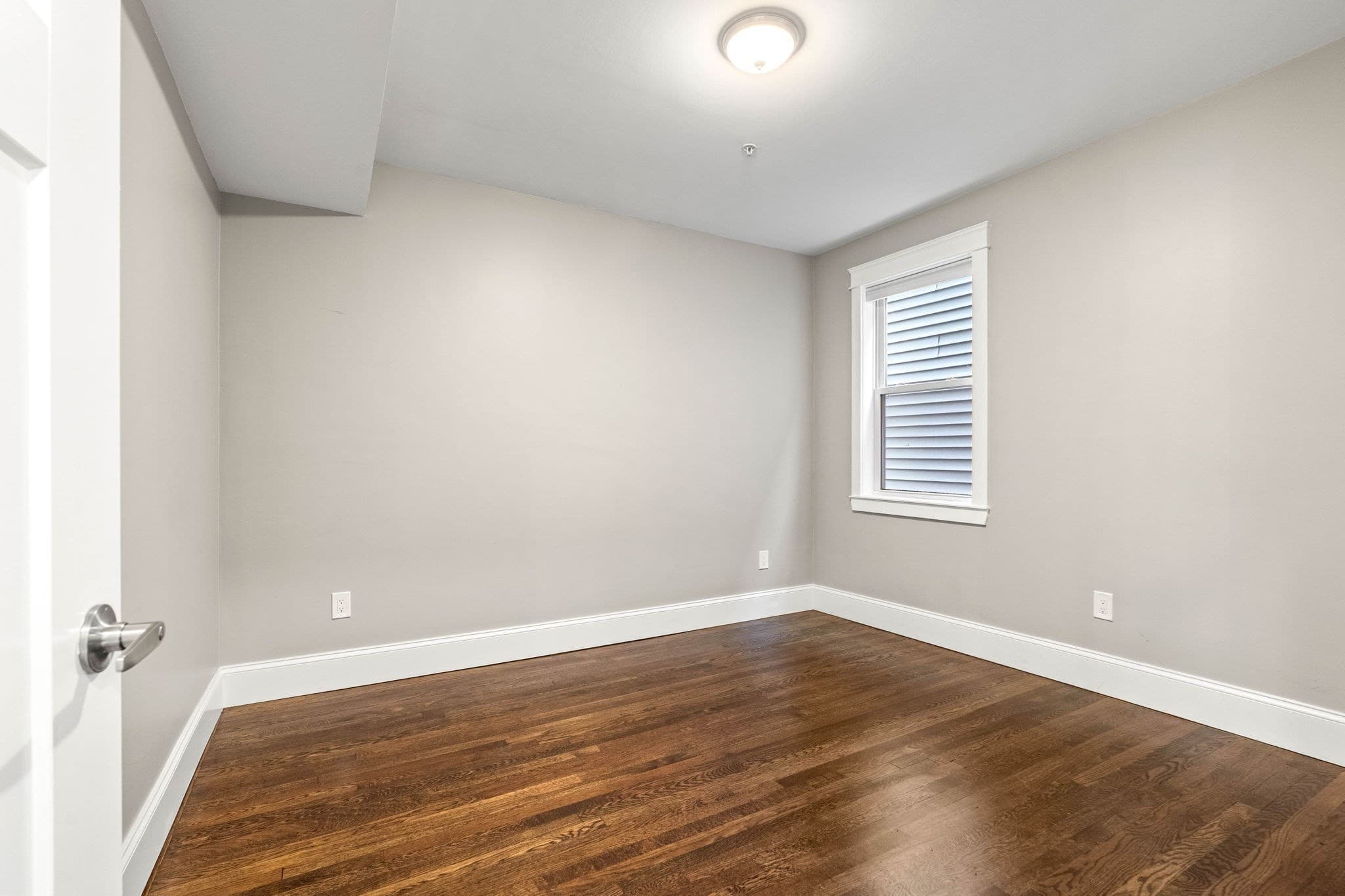Condominium at 251 Rantoul St # 1, Beverly MA 01915, Beverly, photo 31 of 40
