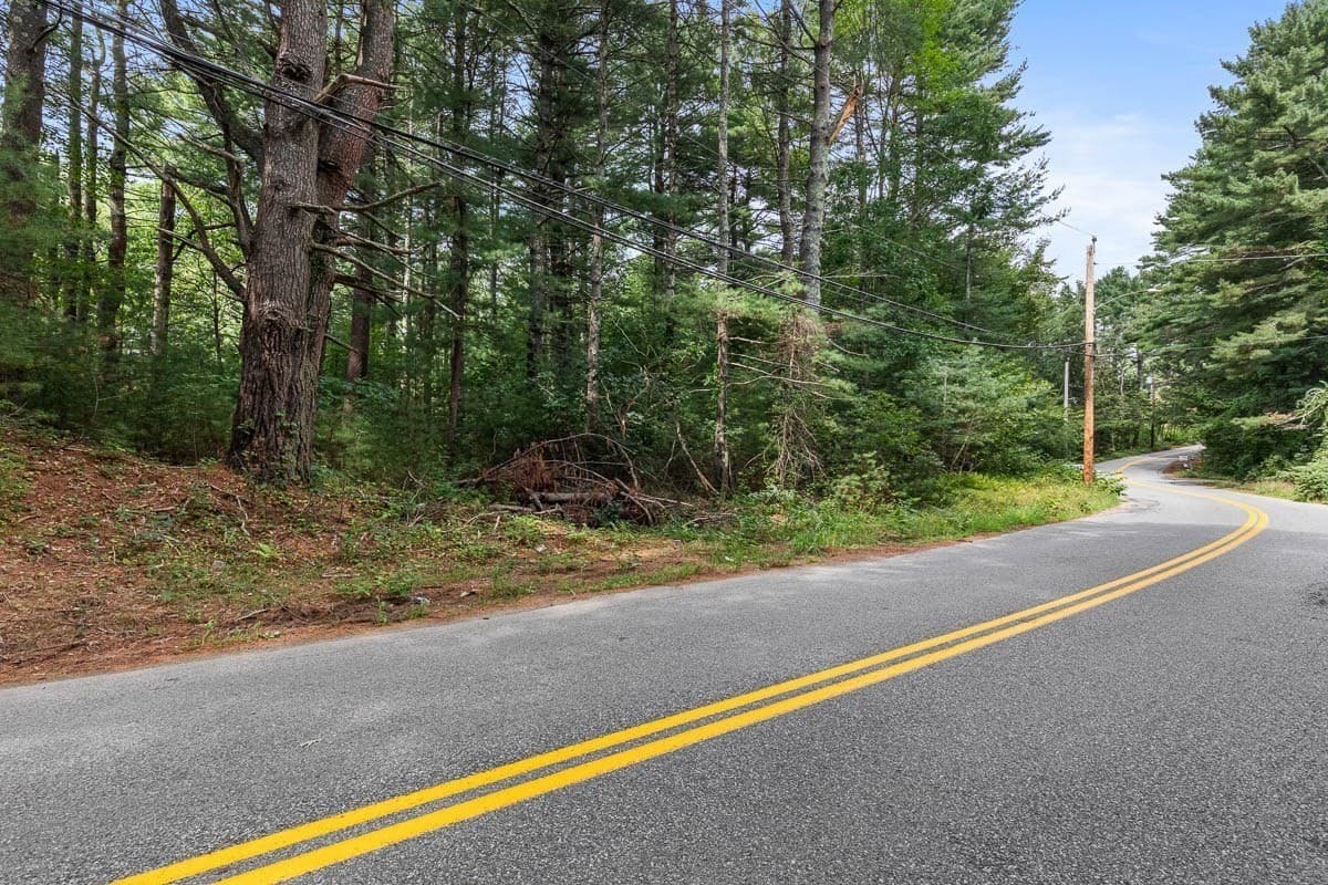 Residential at 54 S Walpole St, Sharon MA 02067, photo 4 of 25