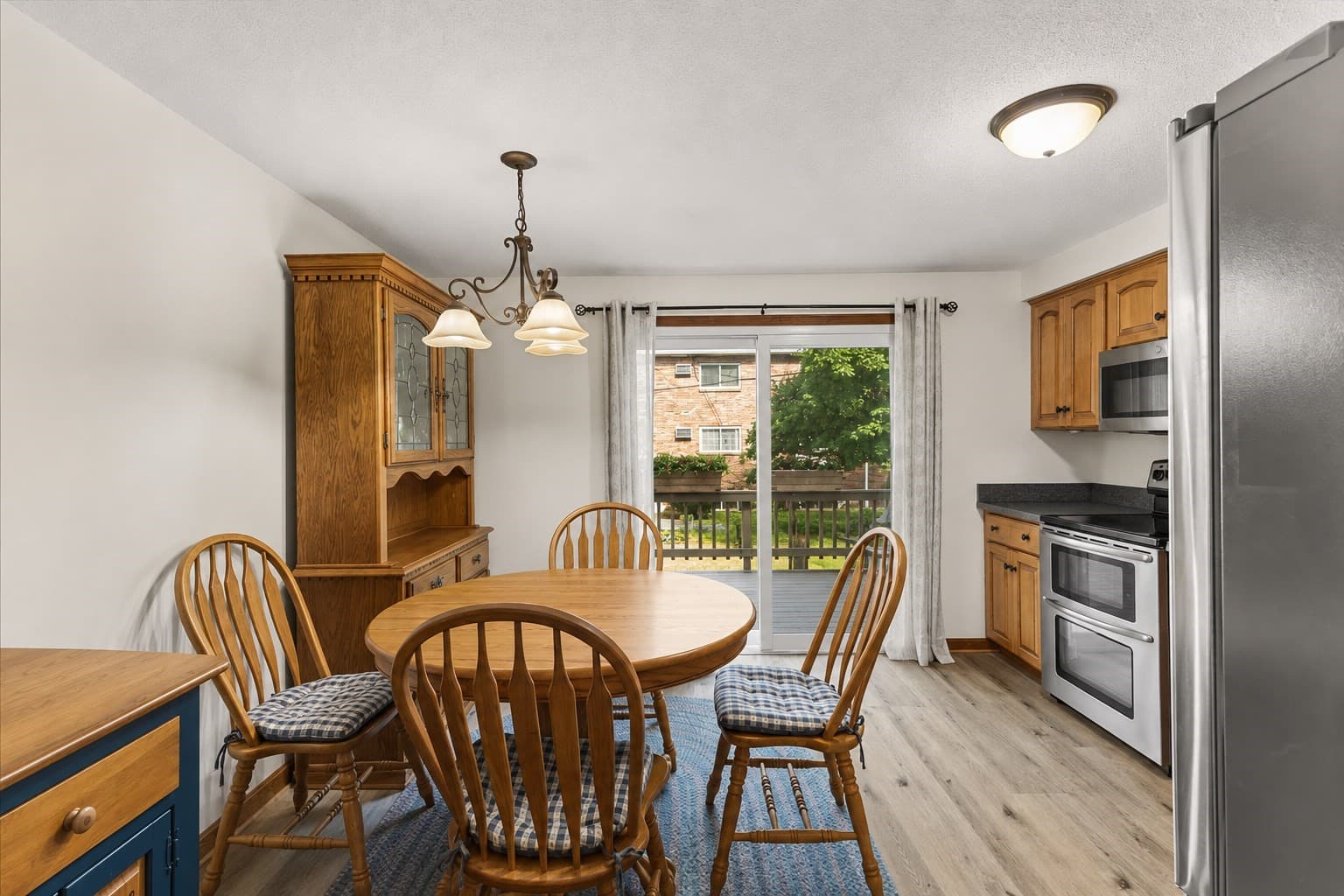 Condominium at 162 Oak St # 9, Taunton MA 02780, Taunton, photo 9 of 23