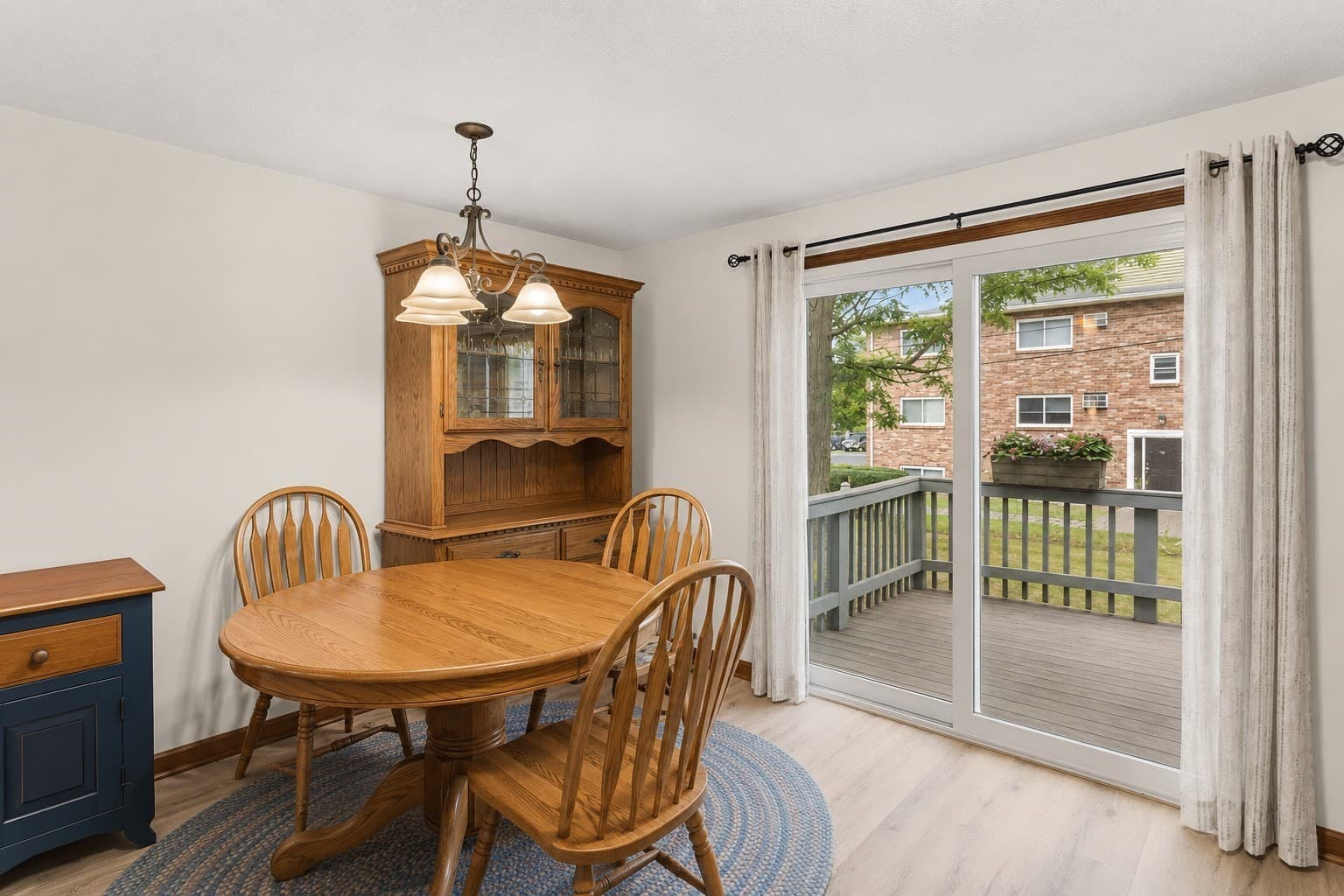 Condominium at 162 Oak St # 9, Taunton MA 02780, Taunton, photo 11 of 23