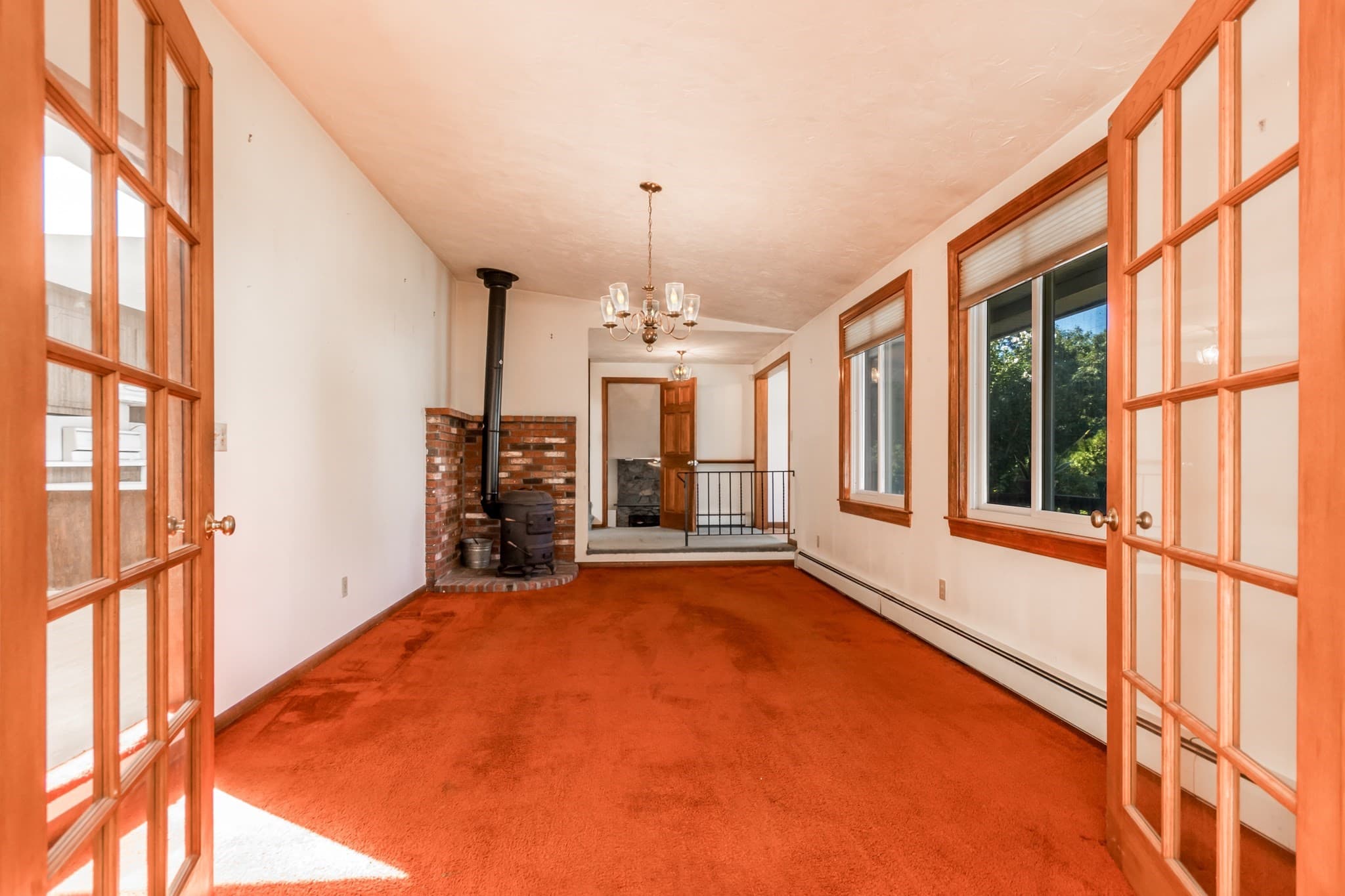 Single Family Residence at 8 Laura Ln, Bourne MA 02532, Bourne, photo 6 of 41