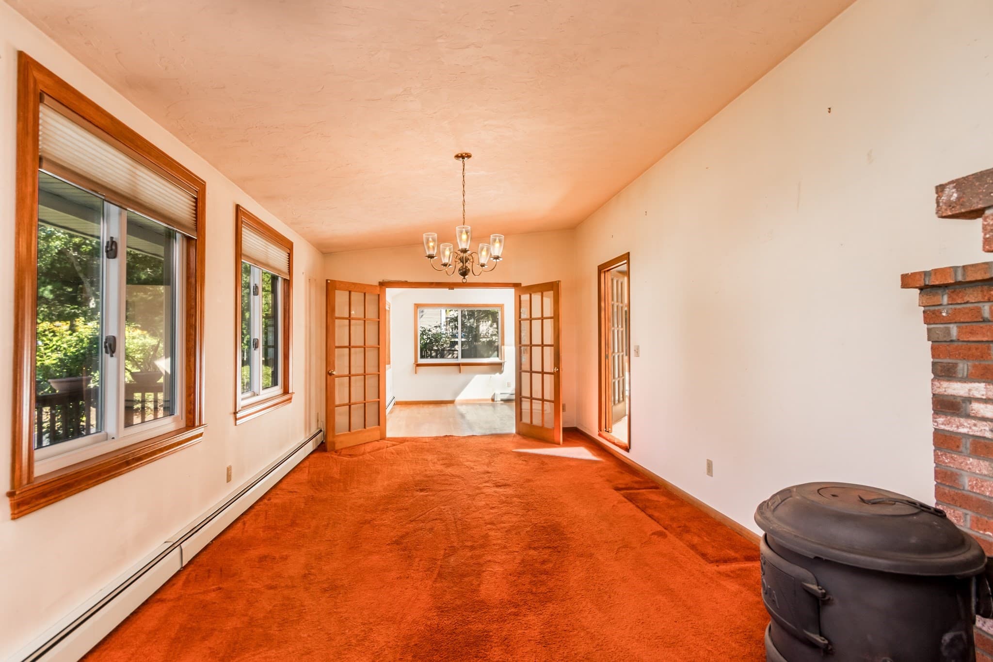 Single Family Residence at 8 Laura Ln, Bourne MA 02532, Bourne, photo 8 of 41