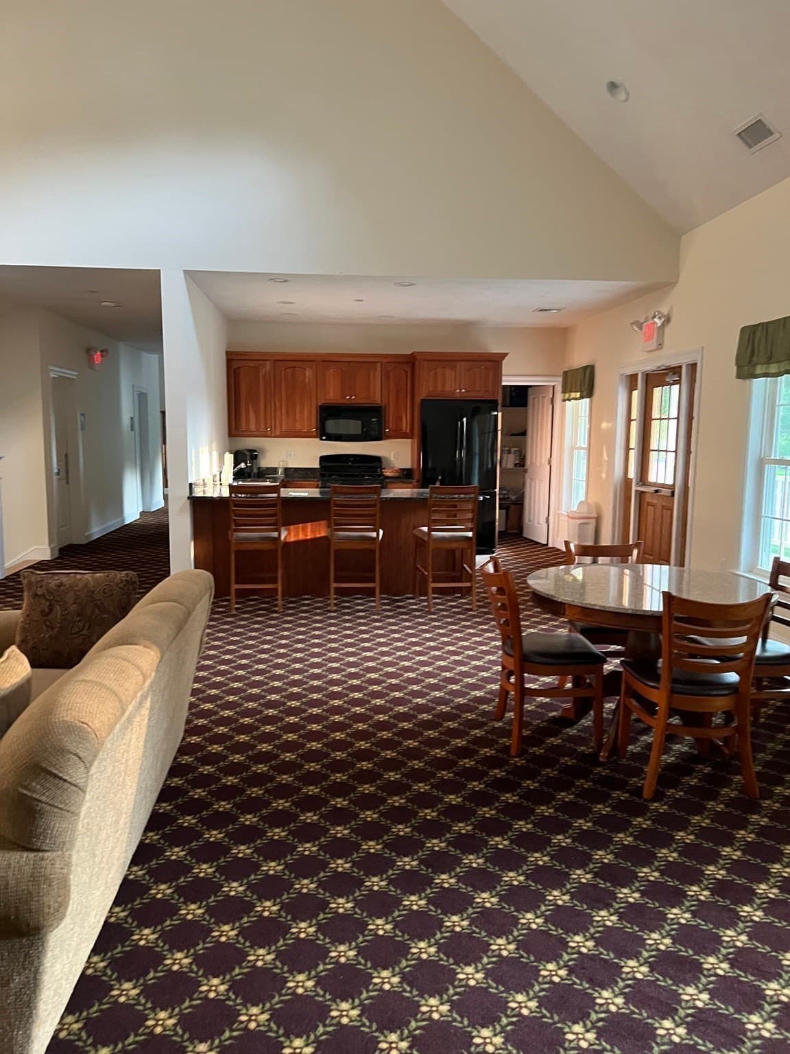 Condominium at 106 Cortland Dr # 38, North Andover MA 01845, North Andover, photo 18 of 20