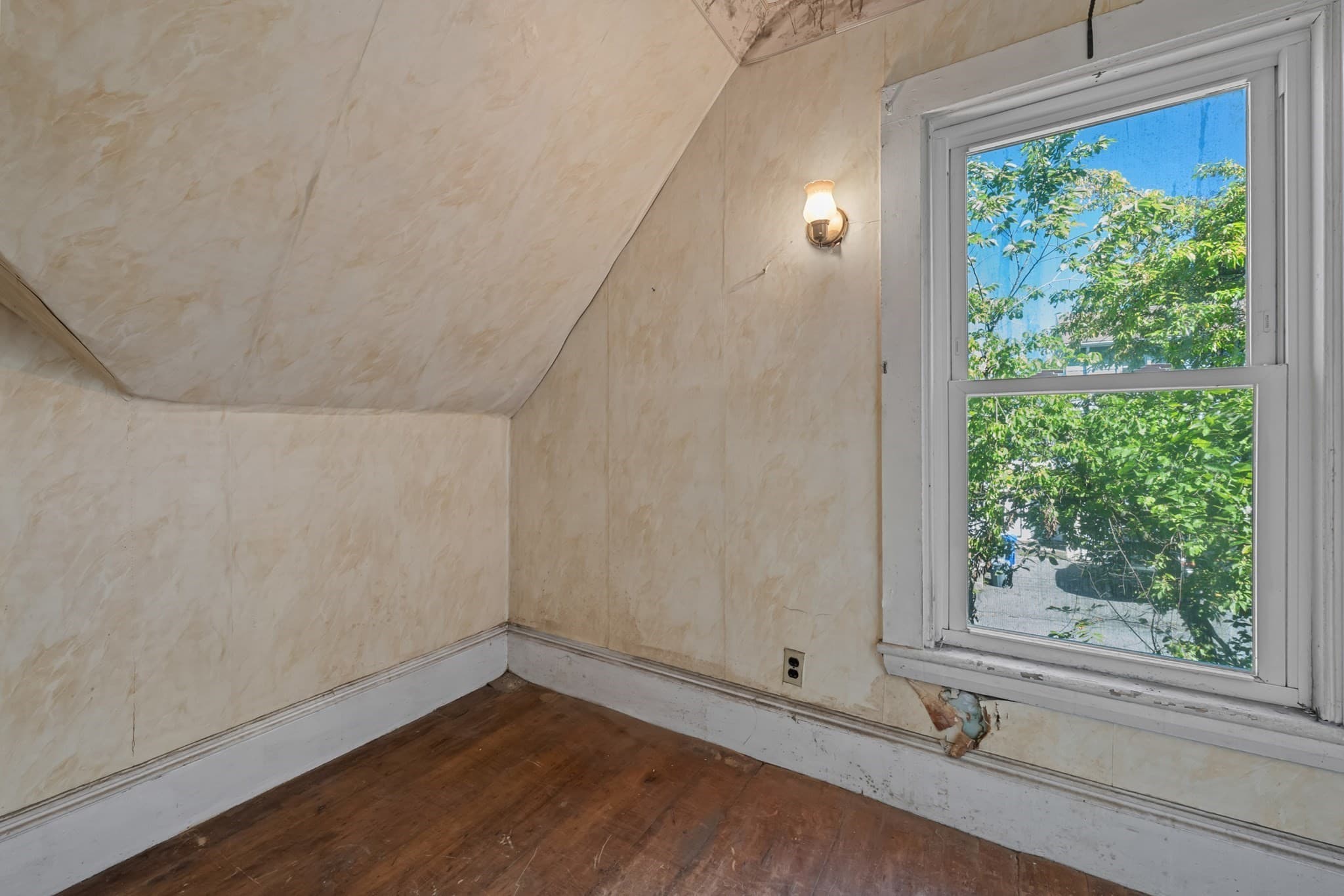 Single Family Residence at 5 Westminster St, Boston MA 02136, Boston, photo 20 of 32