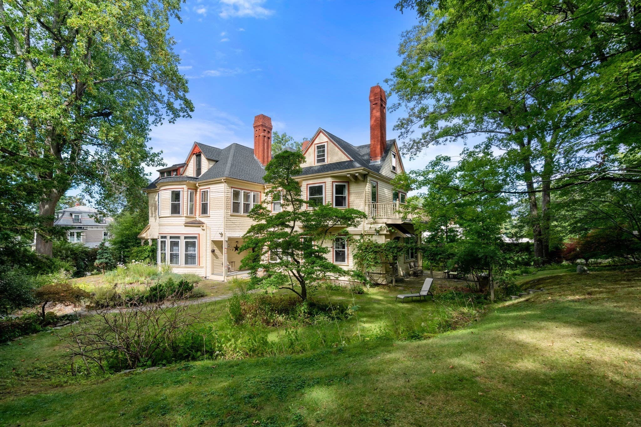 Single Family Residence at 186 Highland Ave, Newton MA 02465, Newton, photo 28 of 29