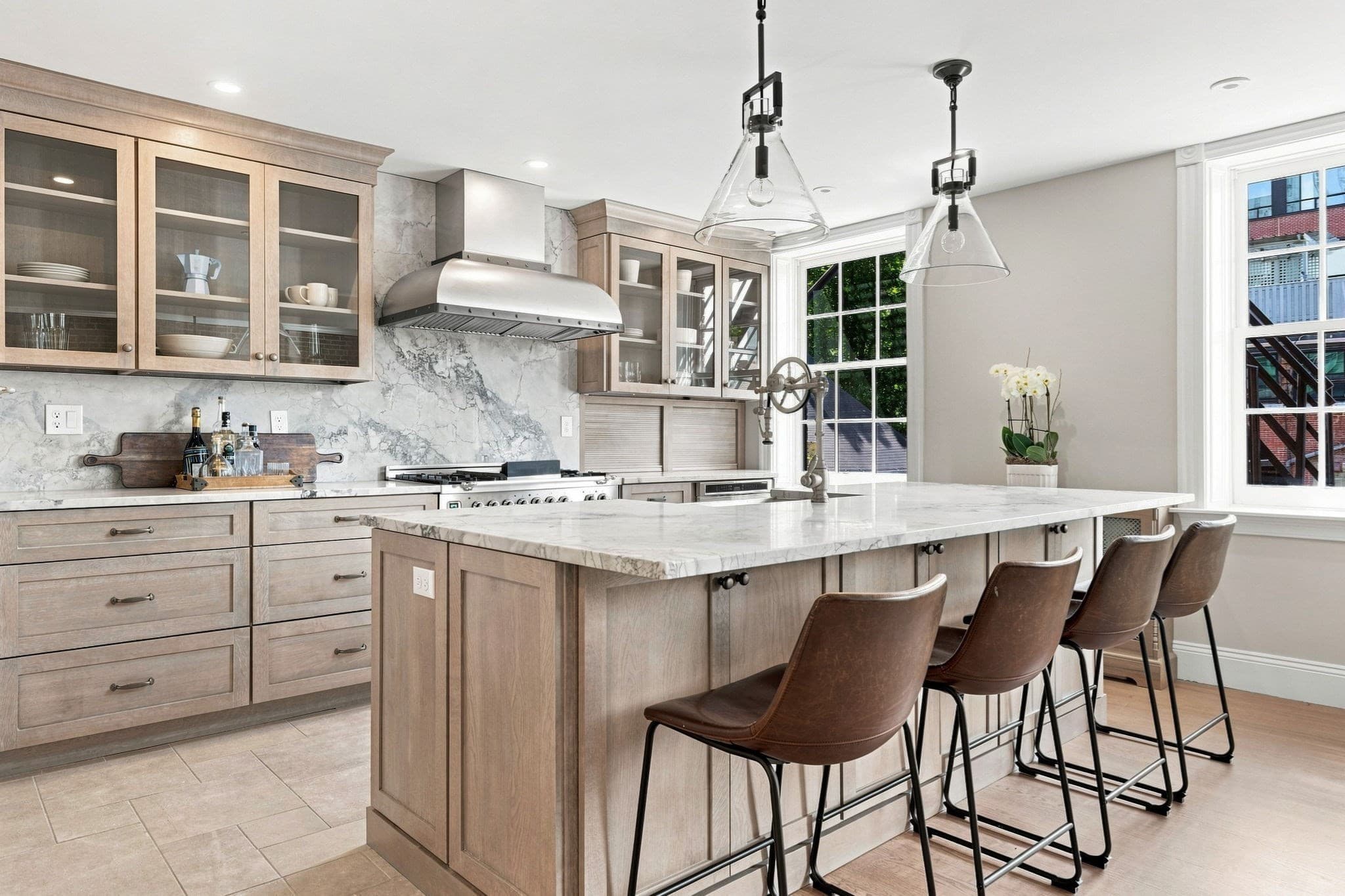 Condominium at 31 Bowdoin St # 4, Boston MA 02114, photo 10 of 30