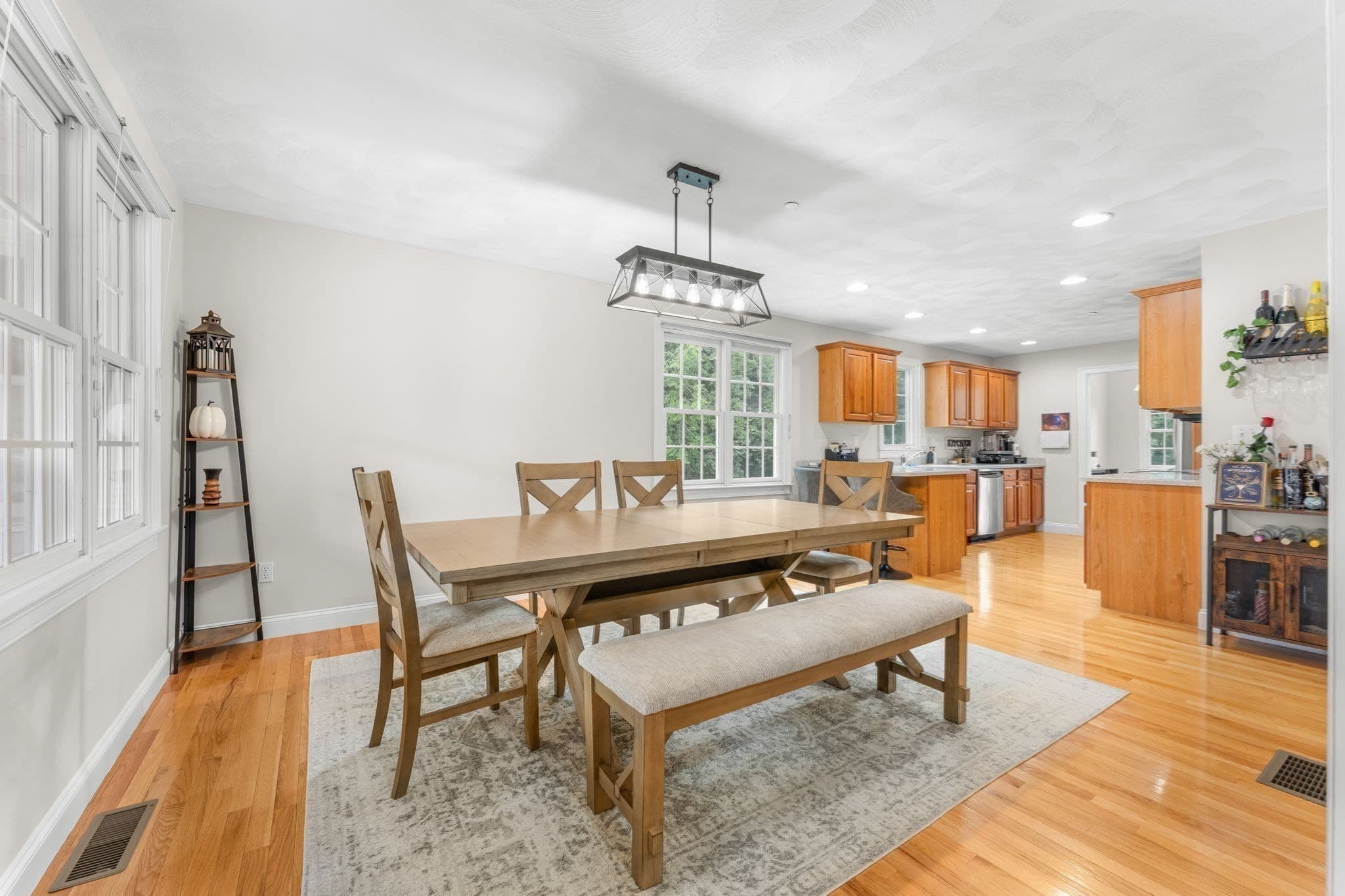 Condominium at 10 Charnstaff Ln # 404, Billerica MA 01821, Billerica, photo 12 of 38