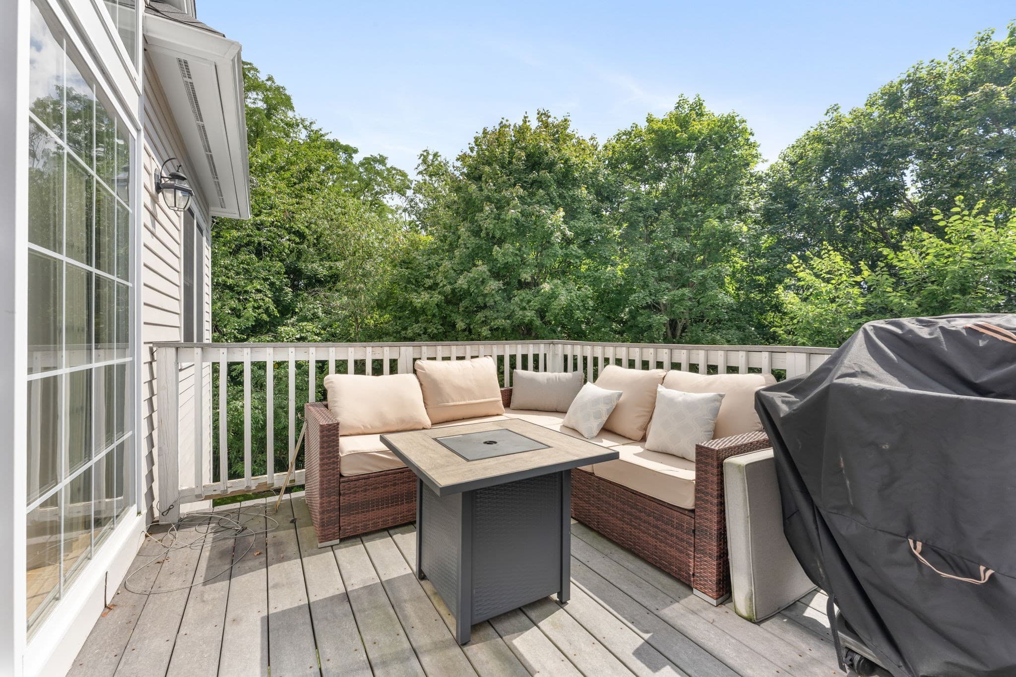 Condominium at 10 Charnstaff Ln # 404, Billerica MA 01821, Billerica, photo 30 of 38