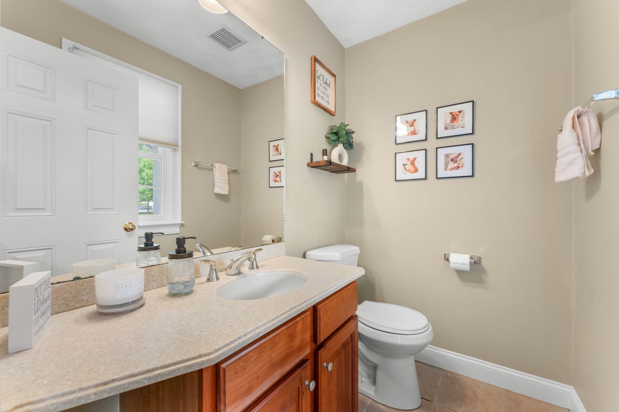 Condominium at 10 Charnstaff Ln # 404, Billerica MA 01821, Billerica, photo 19 of 38