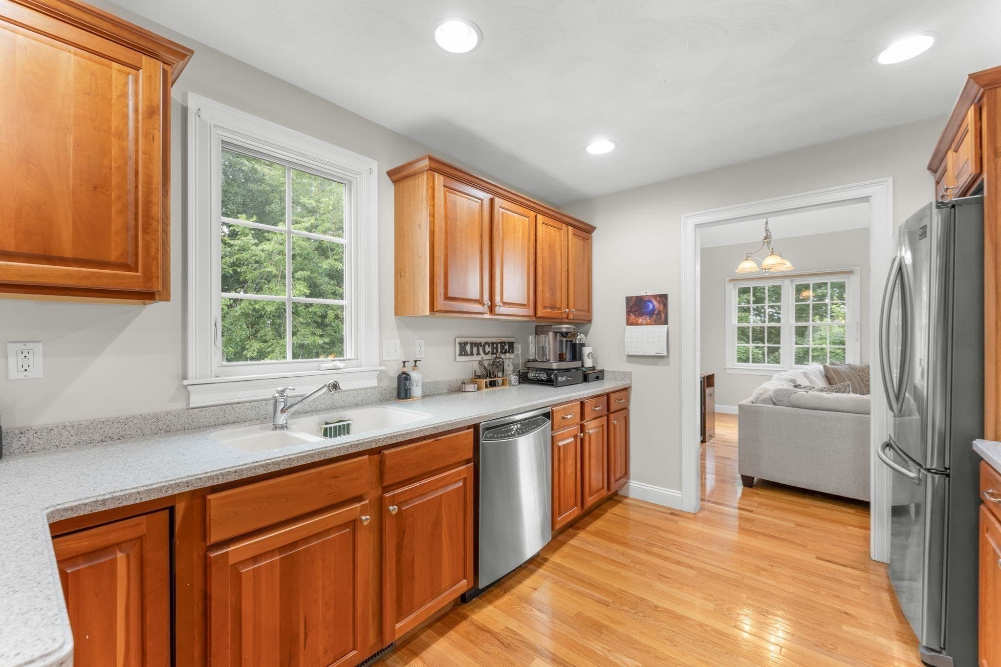 Condominium at 10 Charnstaff Ln # 404, Billerica MA 01821, Billerica, photo 8 of 38