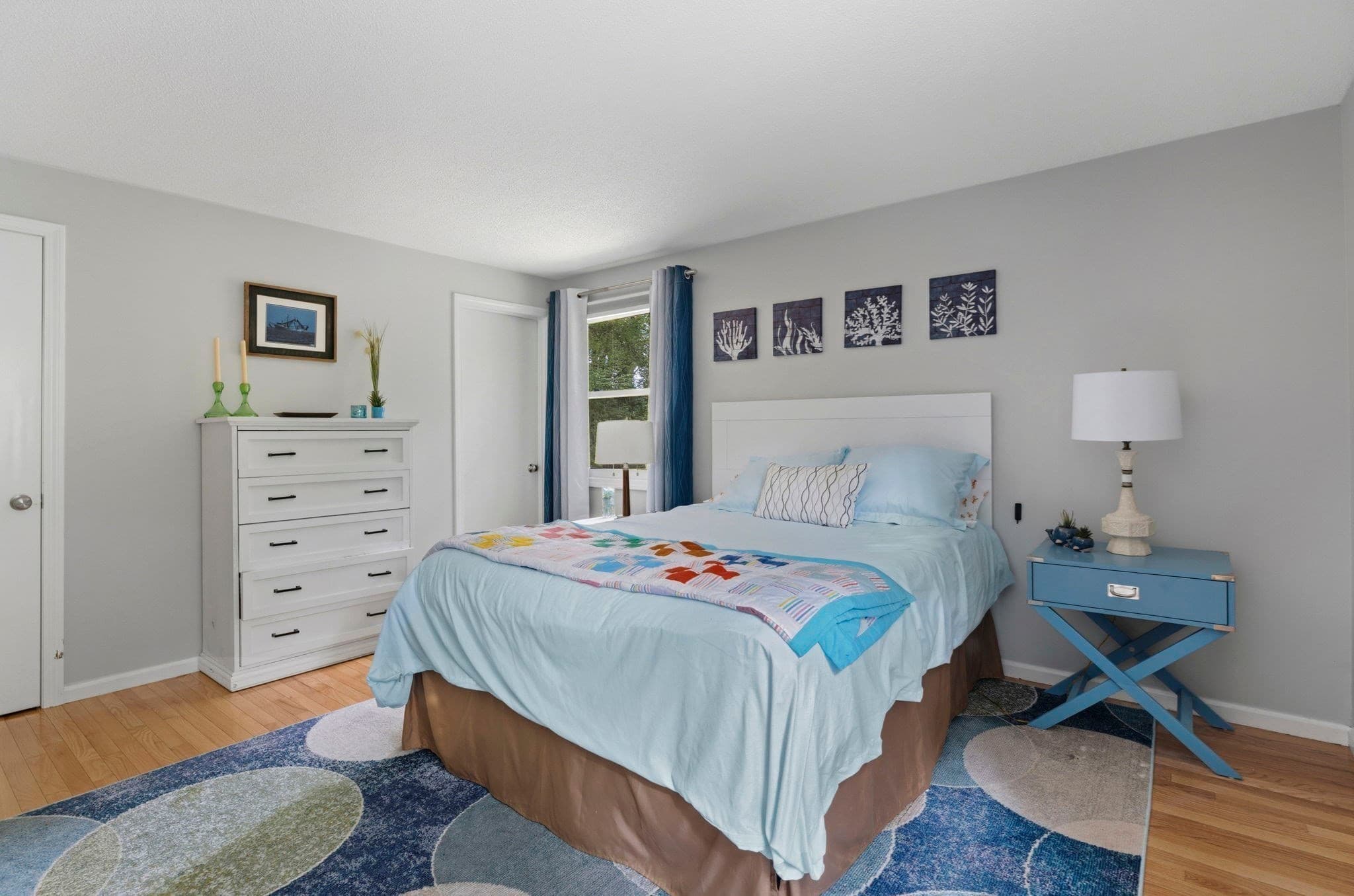 Single Family Residence at 55 Overlook Dr W, Framingham MA 01701, Framingham, photo 14 of 28