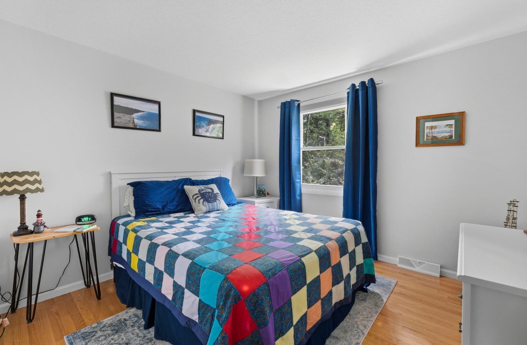 Single Family Residence at 55 Overlook Dr W, Framingham MA 01701, Framingham, photo 15 of 28