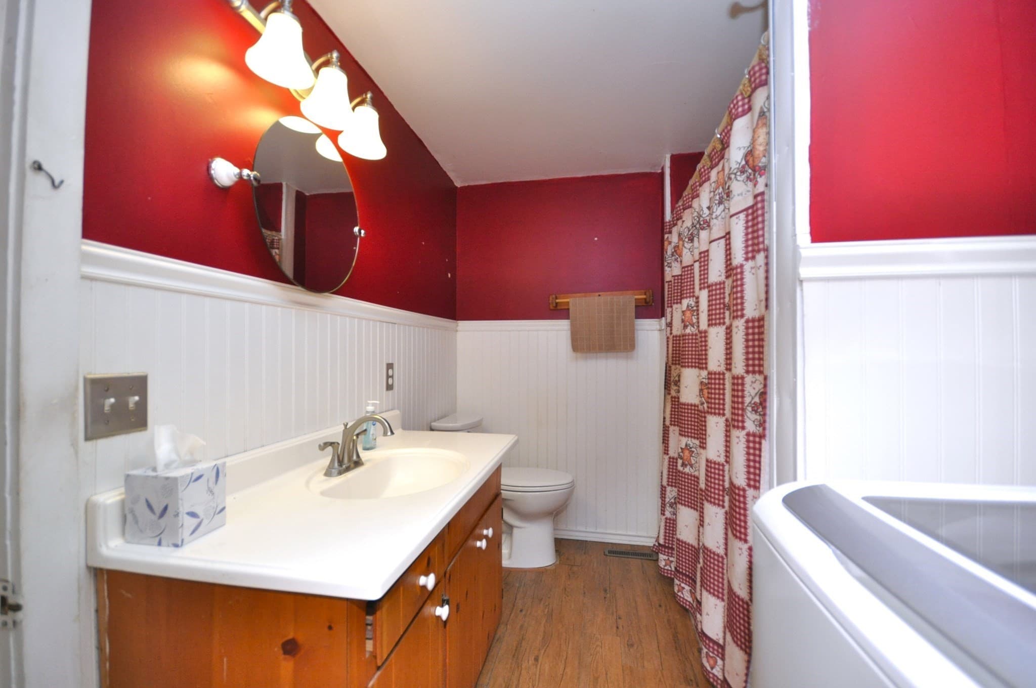 Single Family Residence at 466 Summer St, East Bridgewater MA 02333, East Bridgewater, photo 10 of 28