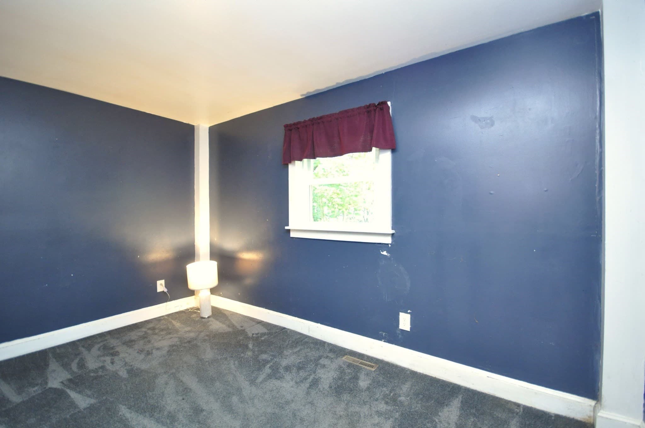 Single Family Residence at 466 Summer St, East Bridgewater MA 02333, East Bridgewater, photo 14 of 28