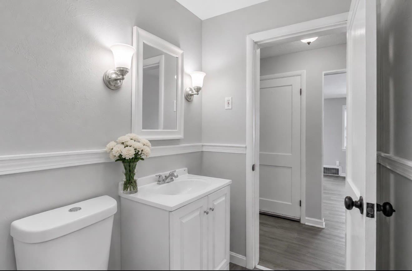 Single Family Residence at 37 Watson St., Braintree MA 02184, photo 6 of 18