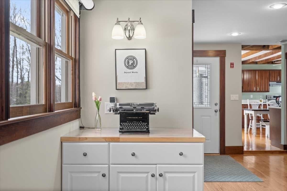 Single Family Residence at 78 Highland St, Holden MA 01520, Holden, photo 8 of 40