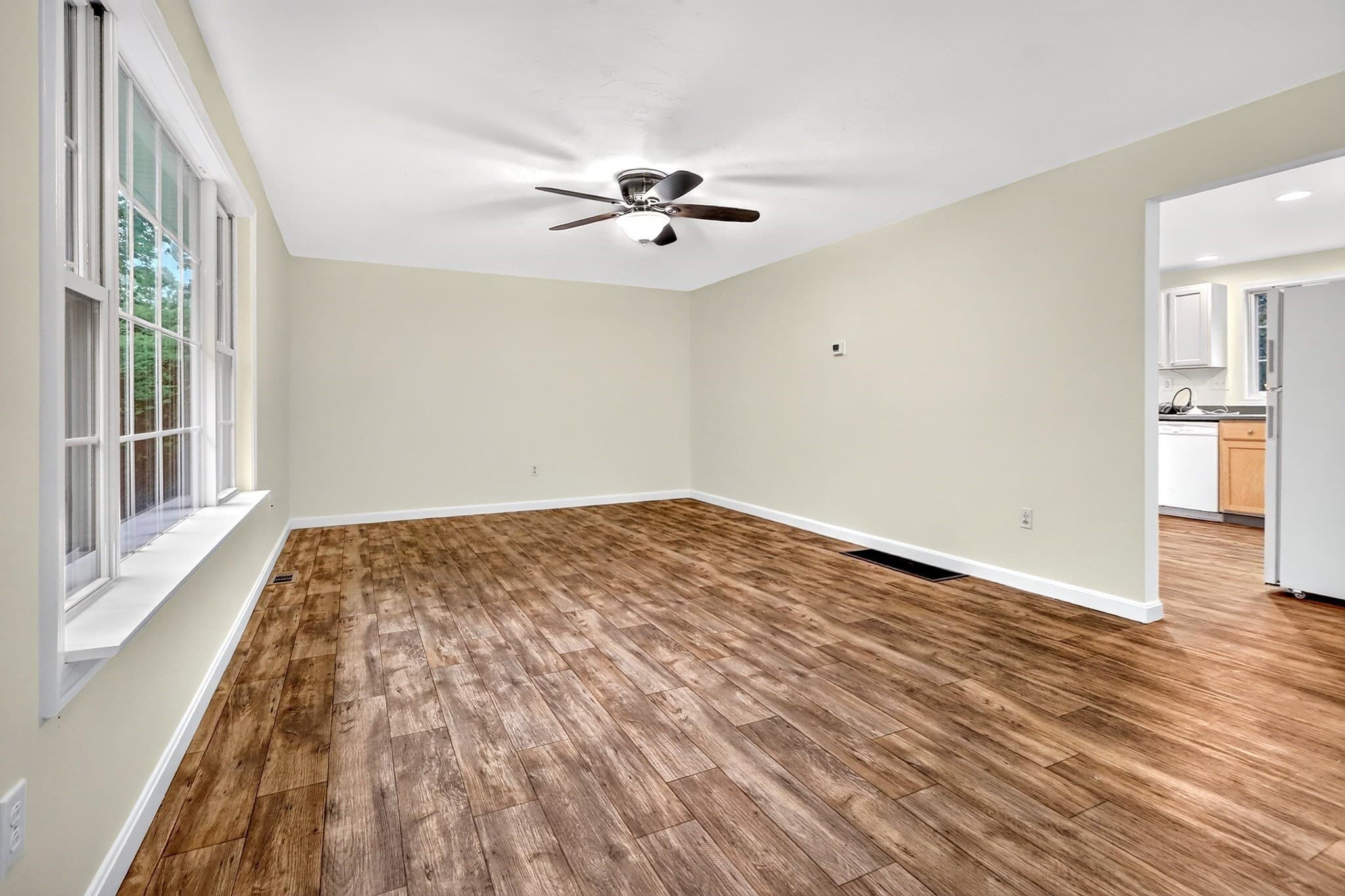 Condominium at 85 Steeple Chase Cir # 3, Attleboro MA 02703, Attleboro, photo 3 of 37