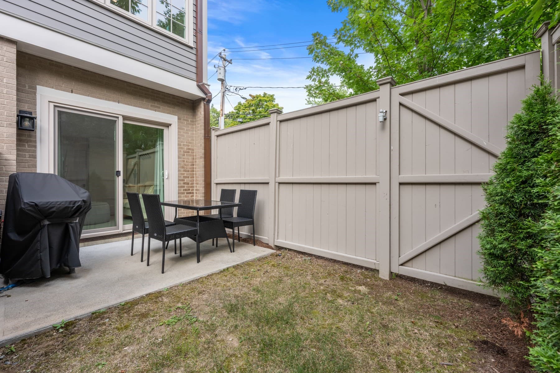 Condominium at 21 Crowninshield Rd # 1, Brookline MA 02446, Brookline, photo 26 of 30