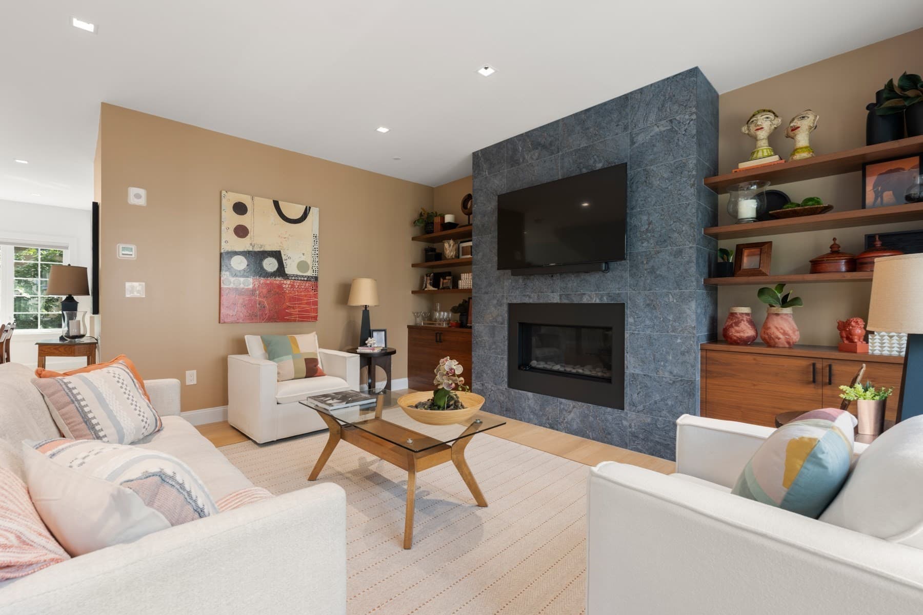 Condominium at 21 Crowninshield Rd # 1, Brookline MA 02446, Brookline, photo 3 of 30