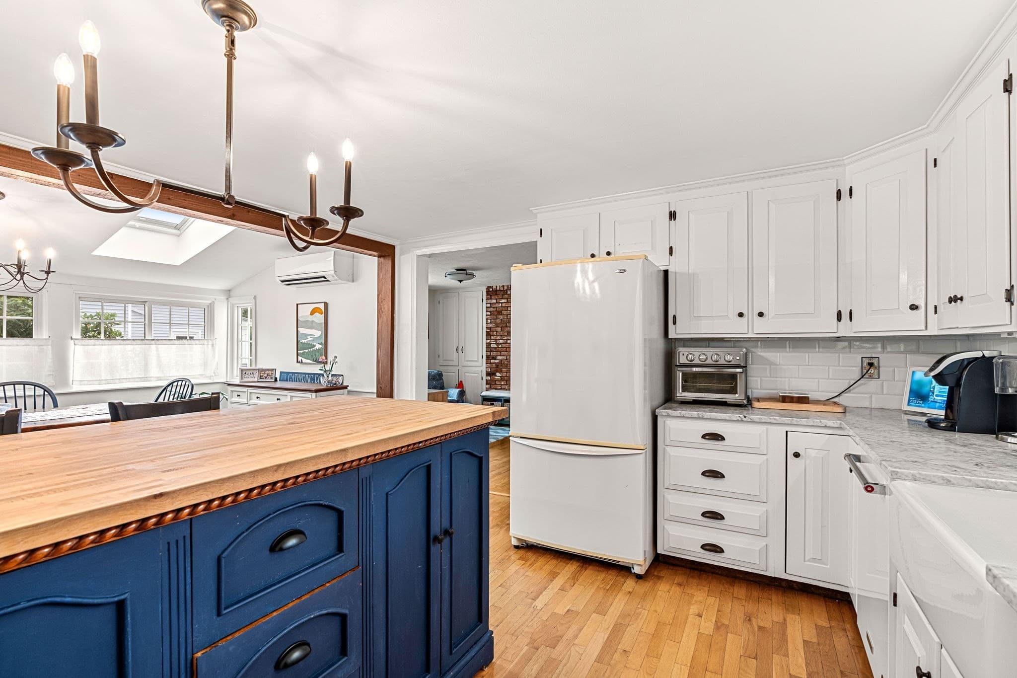 Single Family Residence at 33 Putnam St, Danvers MA 01923, Danvers, photo 12 of 38