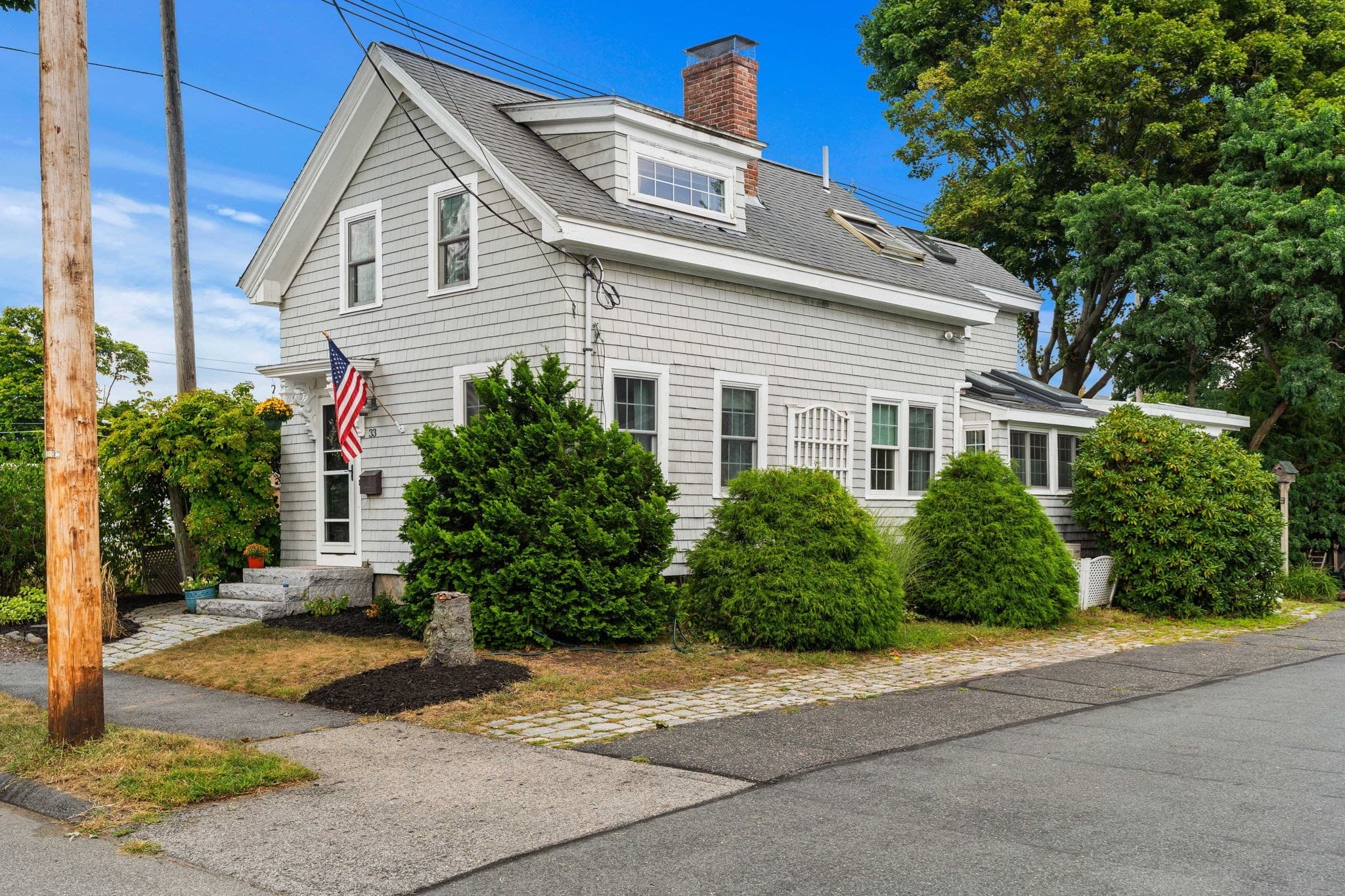 Single Family Residence at 33 Putnam St, Danvers MA 01923, Danvers, photo 3 of 38