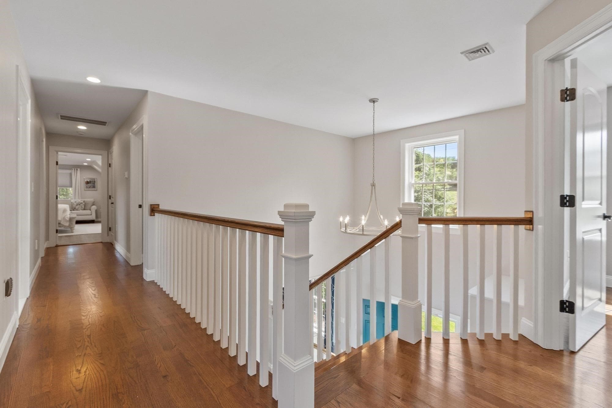 Single Family Residence at 616 Prospect St, Leominster MA 01453, photo 9 of 41