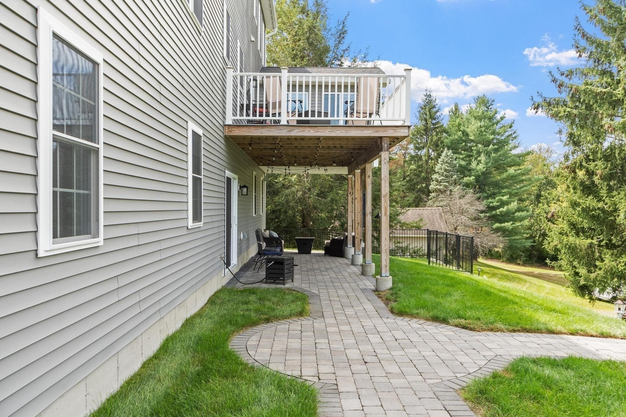 Single Family Residence at 616 Prospect St, Leominster MA 01453, photo 40 of 41