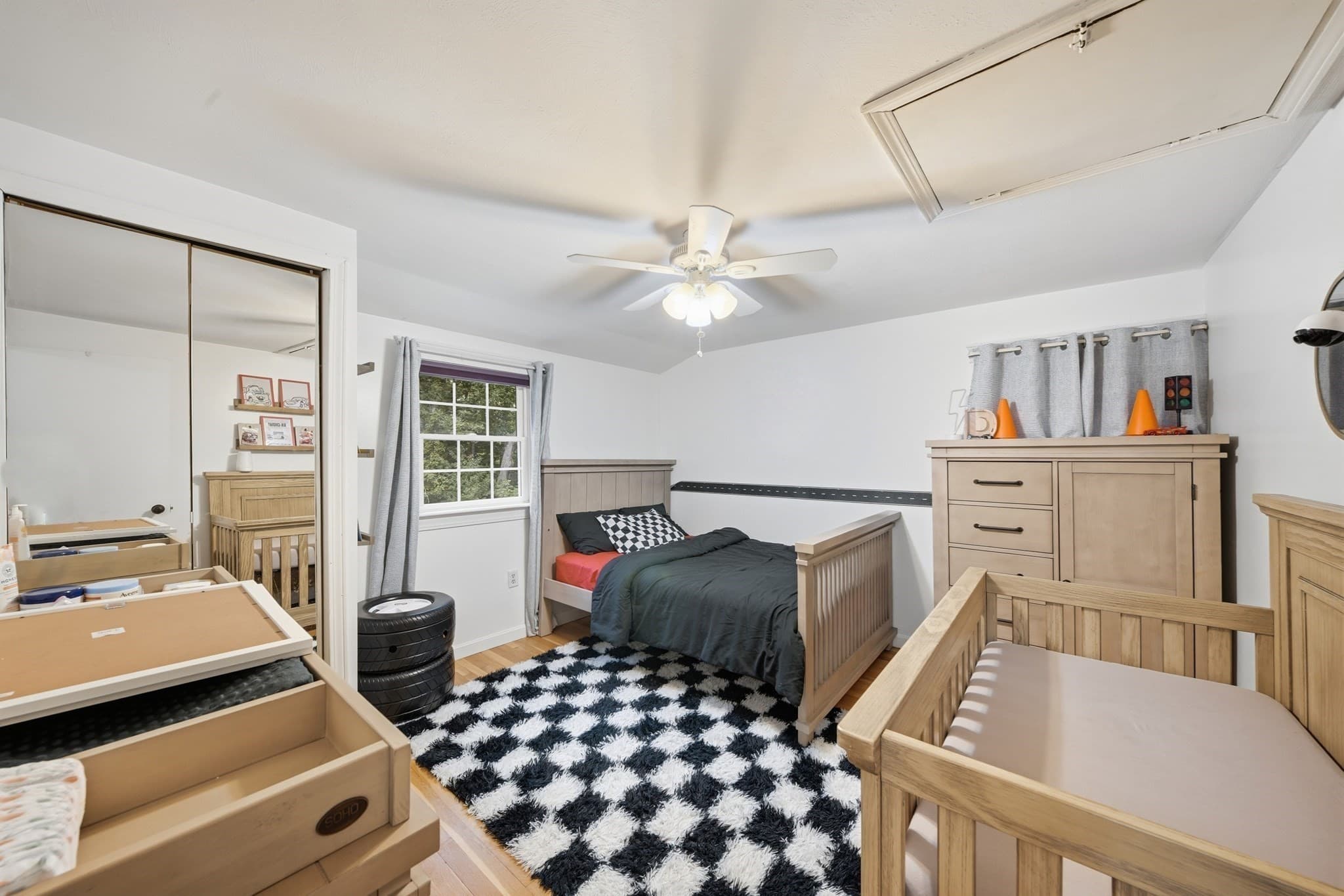 Single Family Residence at 9 Westgate Rd, Billerica MA 01862, photo 16 of 33