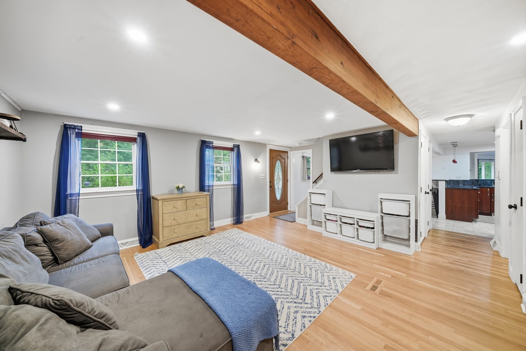 Single Family Residence at 9 Westgate Rd, Billerica MA 01862, photo 12 of 33