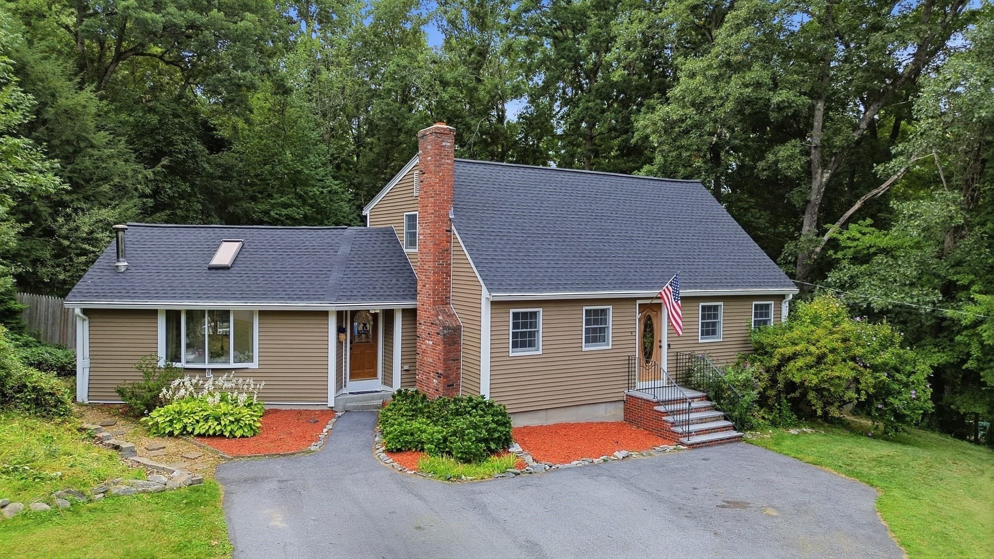 9 Westgate Rd, Billerica MA 01862