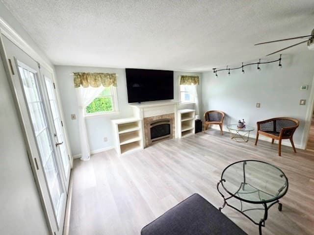 Single Family Residence at 417 River Rd, Agawam MA 01001, Agawam, photo 10 of 27