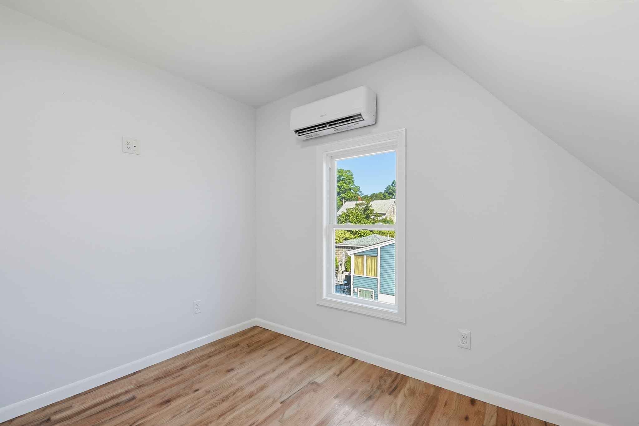 2 Family - 2 Units Up/Down at 9 Chester St, Taunton MA 02780, Taunton, photo 13 of 32